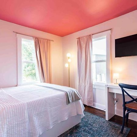 Blush And Bashful Germantown Two Bedroom Apartment لويفيل المظهر الخارجي الصورة