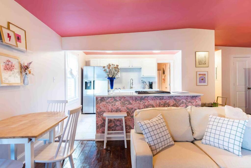 Blush And Bashful Germantown Two Bedroom Apartment لويفيل المظهر الخارجي الصورة